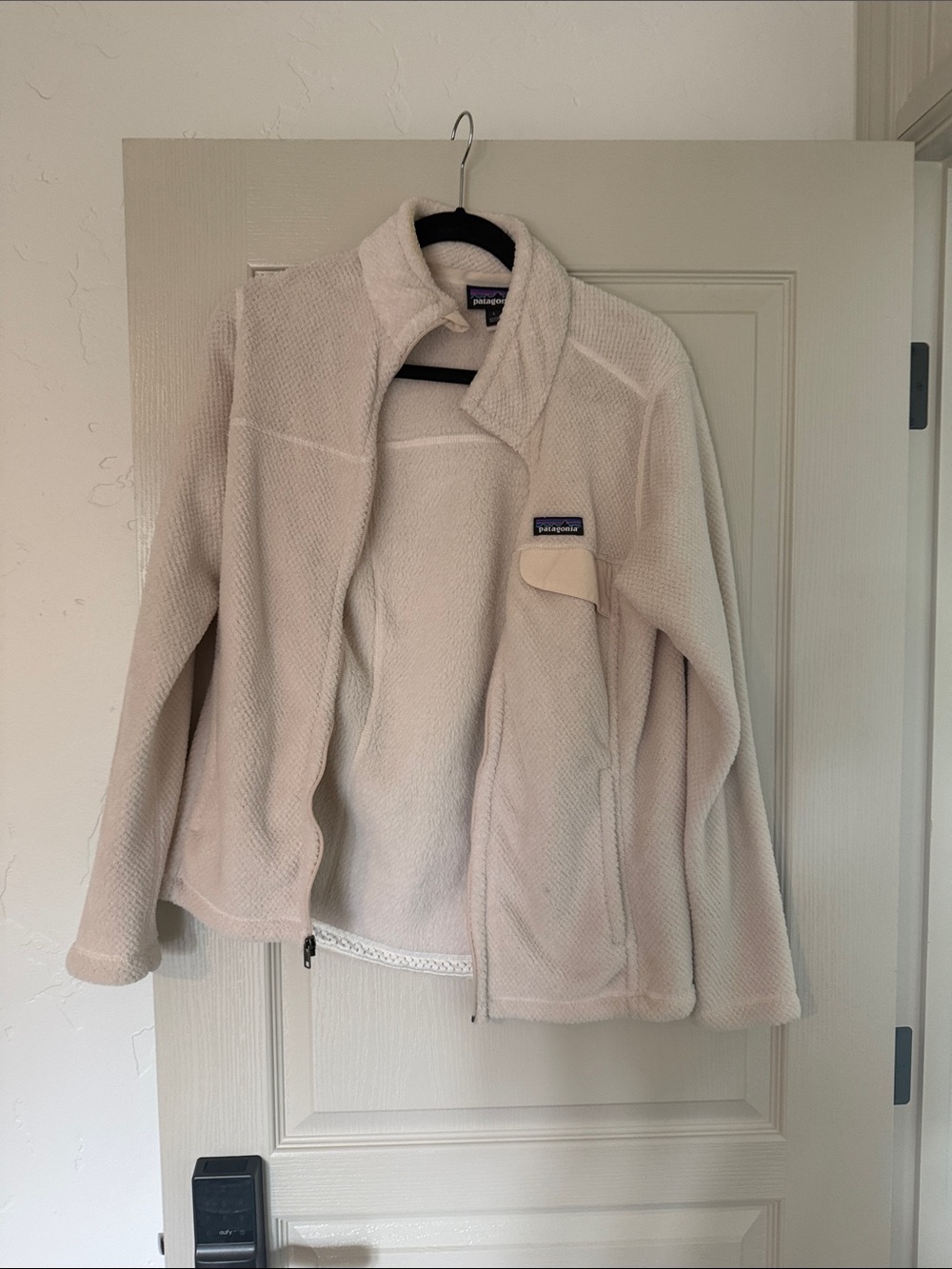 Patagonia Women's Cream Teddy Fleece Jacket
